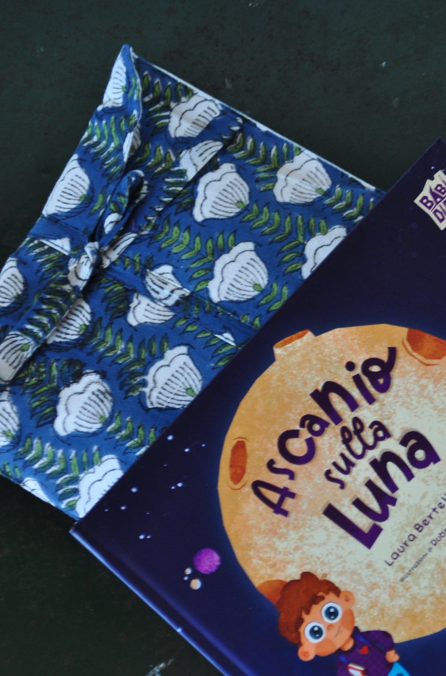 The Goodnight Box (Pajama + Book)
