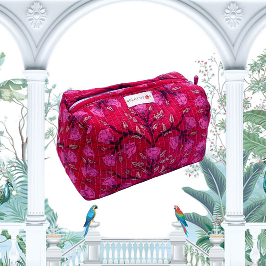 Beauty bag - Red flowers