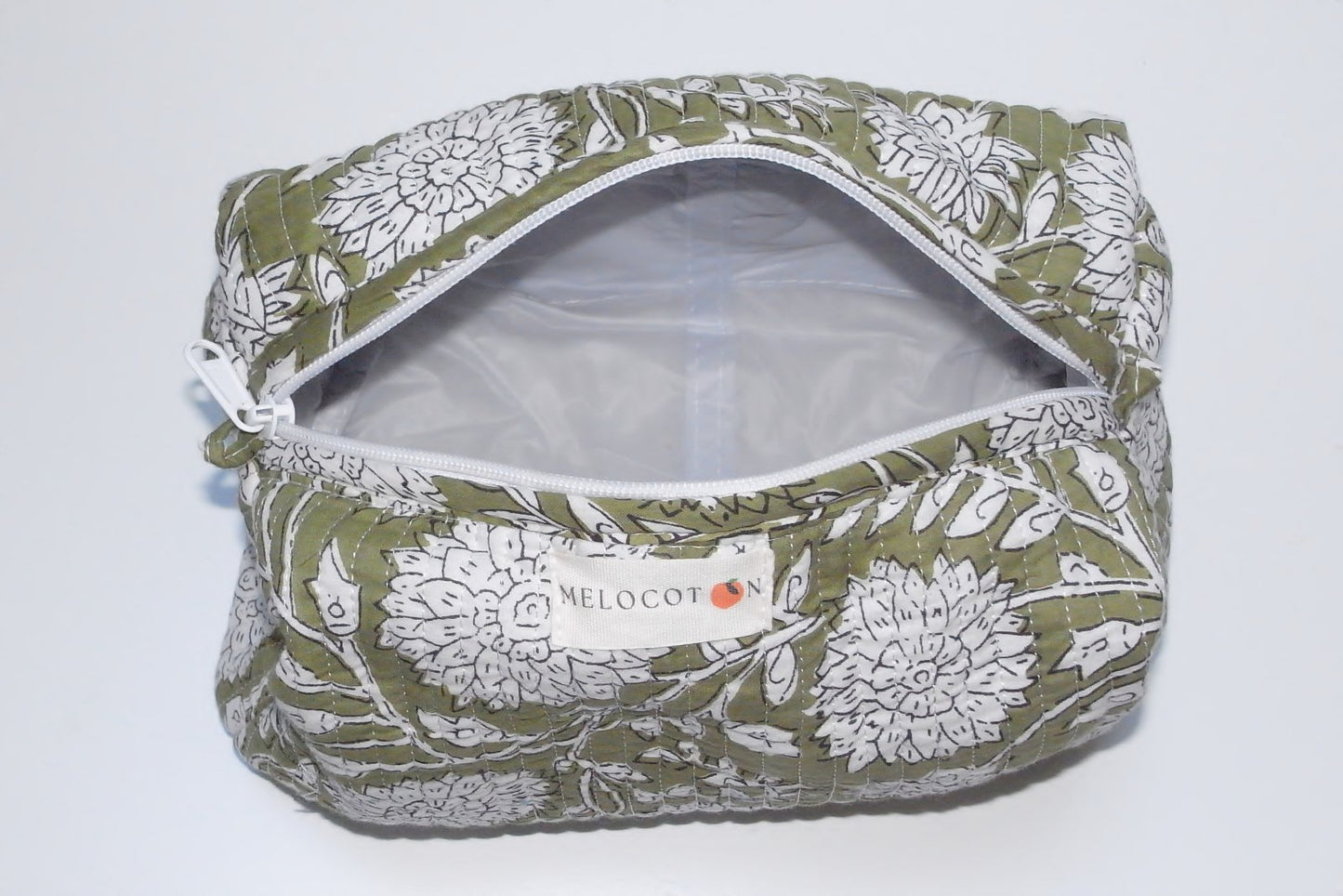 Beauty bag - Green flowers